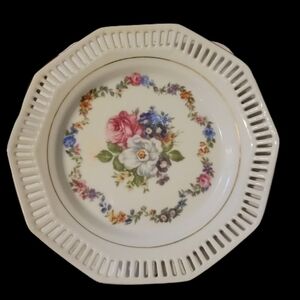 VINTAGE Schwarzenegger Bavaria Reticulated Plate Hand Painted Floral W Germany